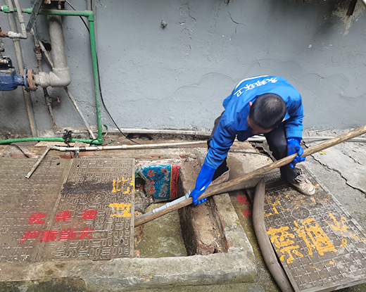 来宾清掏化粪池